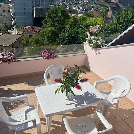 Flower Terrace Apartment Gjirokaster Exterior photo