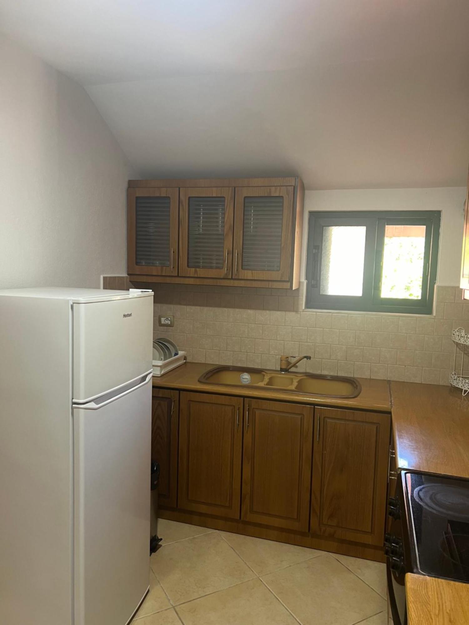 Flower Terrace Apartment Gjirokaster Exterior photo